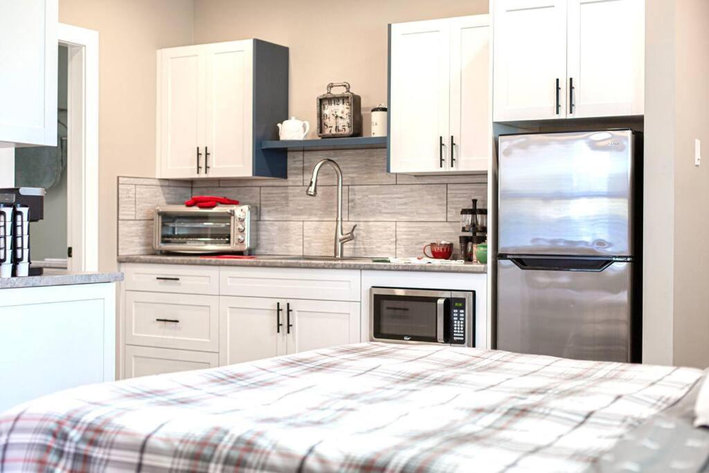 Raincoast Retreat At Shawnigan Lake! エクステリア 写真